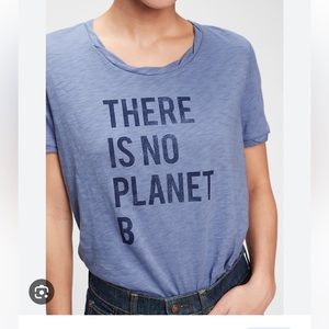 GAP Gen Good Graphic T-Shirt XS (Gently used)